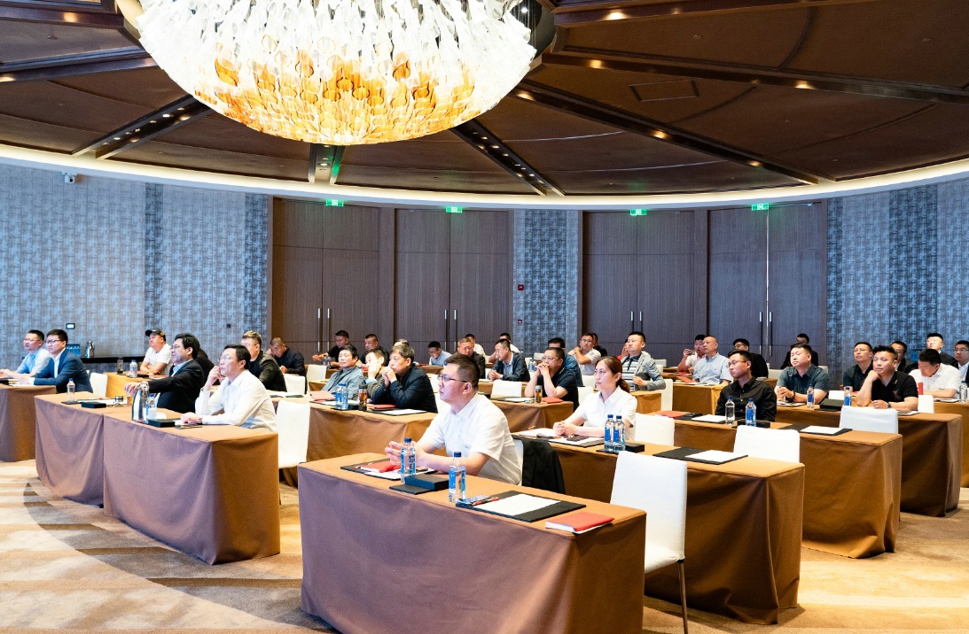 不忘初心，蓄力突破——永信贵宾会商用车经销商会议西安站召开